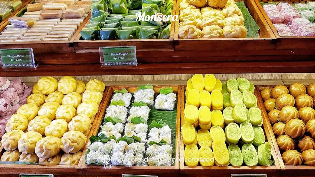 Kue Basah Takjil yang Sering Dijumpai Di Pinggir Jalan